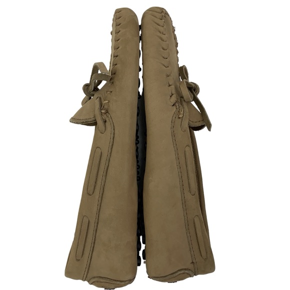 MINNETONKA Size 9 Driving Moccasins Leather Slip On Loafers Beige Tan - Picture 7 of 11